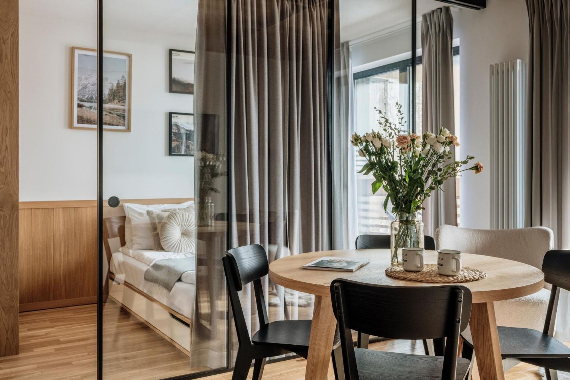 White Hills Aparthotel & Spa - Loft Affair Bialka Tatrzanska Dış mekan fotoğraf